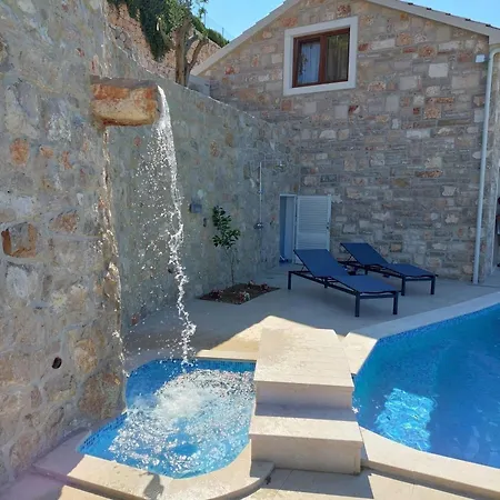 Dalmatinische Steinvilla Mit Schwimmbad Tatil Evi Jurjević